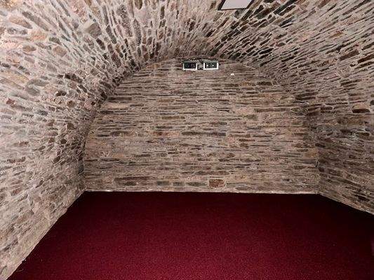 07 Histrorischer Keller (3)