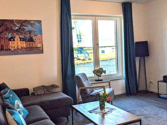 Sitzbereich mit Wasserblick