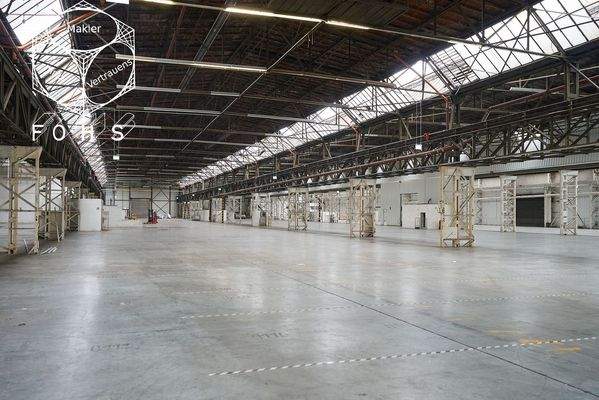 Halle innen:Geb18-25 EG 9.476,39 m² (5) 