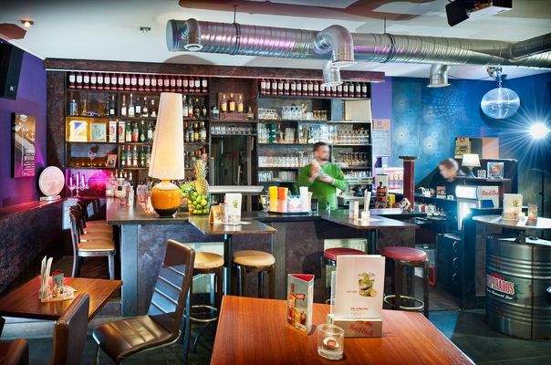 die-schenke-gerberstrasse-bar-2-web