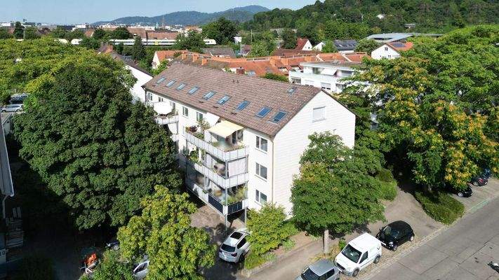 Genießen Sie die Vorzüge einer ruhigen Wohngegend und eines harmonischen Umfelds