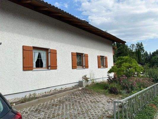 EFH Tacherting - Foto Haus Außenansicht 8.jpg