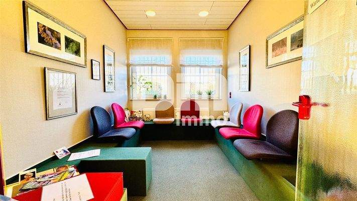 Einheit 1 Wartezimmer