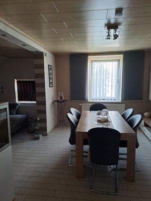 fb904fe5-16b9-4dbe-aa79-a0c203576fee