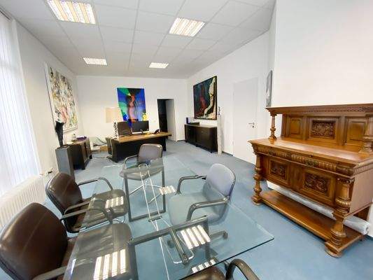 Büro 1