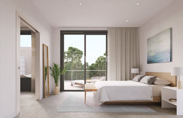 Luxury Villas Near the Beach in Tarragona