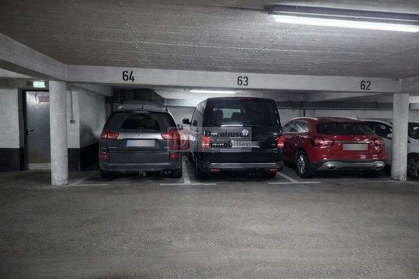 Tiefgaragenstellplatz