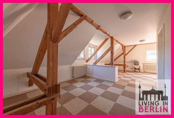 Zimmer im Dachgeschoss