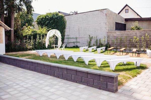 Eventbereich-Terrasse mit Garten