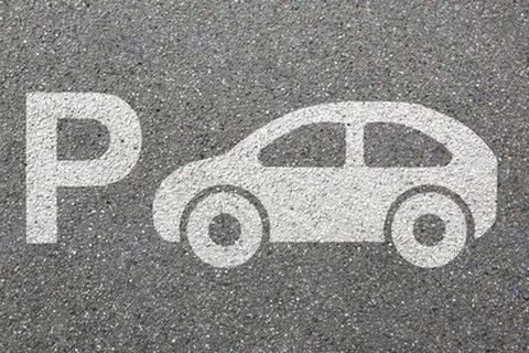 Perl Garage, Perl Stellplatz