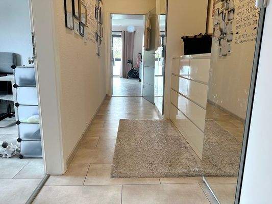 Großzügige 3 1/2-Räume mit ca. 113 m².