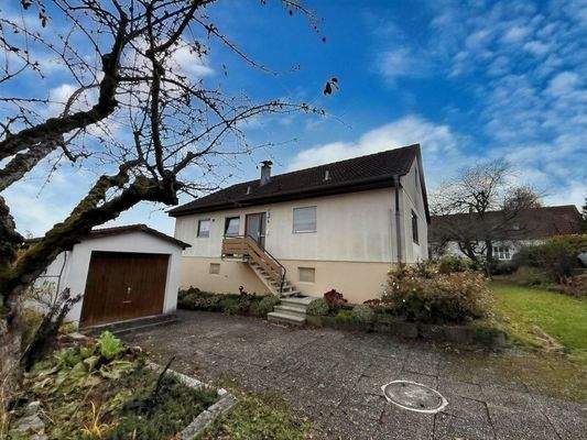 Außenansicht Ostseite - Eingangsbereich