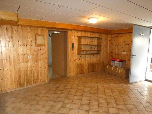 "Mittlerer" Keller (UG)