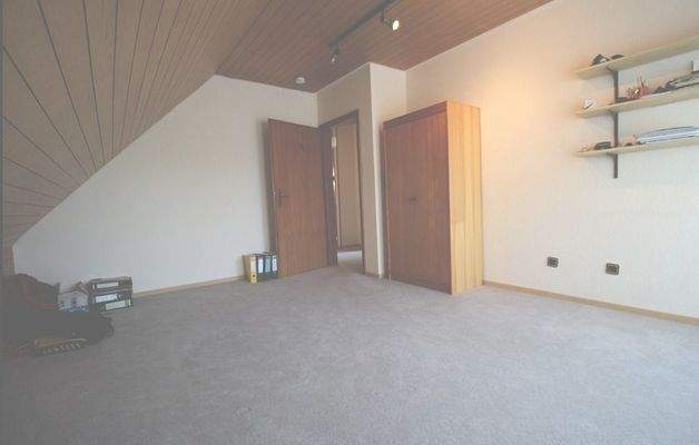 2. Zimmer-1. Etage-ebenso