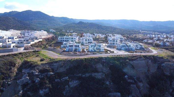 Sea-Front Real Estate in a Complex in Girne North Cyprus