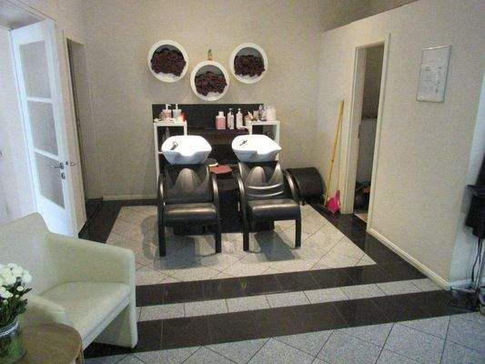 Salon, Gewerbefläche