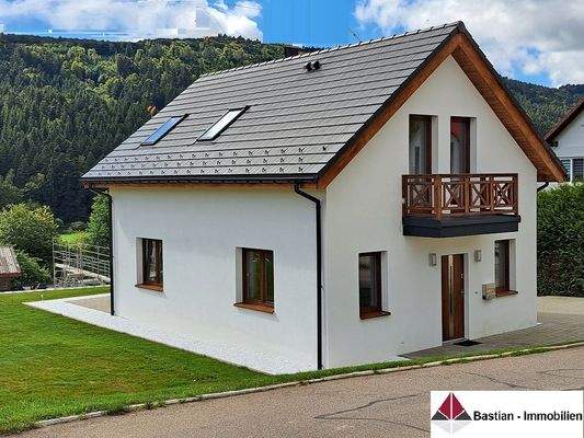 2 Straßenseite .jpg