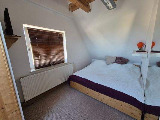 2. Wohnung - DG: Schlafzimmer