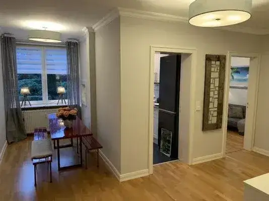 Essbereich zur Küche.webp