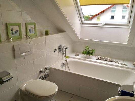 en suit-Bad vom Schlafzimmer aus