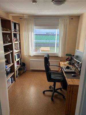 Arbeitszimmer o. Kinderzim. 2