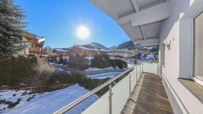 KITZIMMO-Exklusives Haus in sonniger Ruhelage kaufen - Immobilien Jochberg.