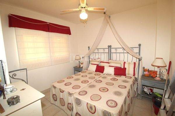 4-Bedroom Villa with Private Pool by the Beach in Almeria