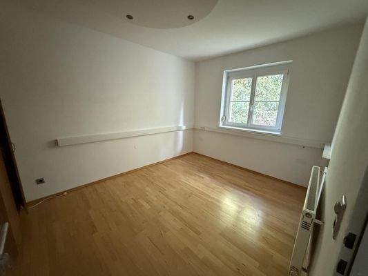 20251014_114149364_iOS