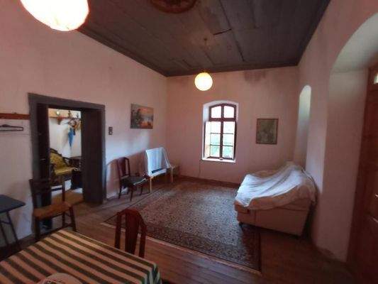 Kreta, Neapoli: Großes Steinhaus mit unvollendetem Gästehaus, Olivenhain und Garten zu verkaufen