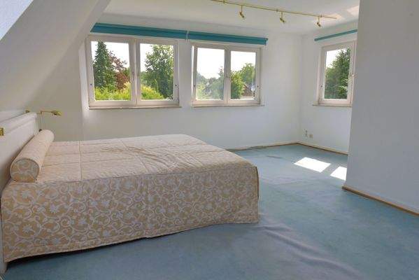 Schlafzimmer OG
