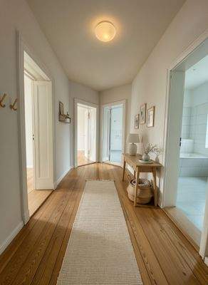 Eingangsbereich - (Wohnbeispiel)