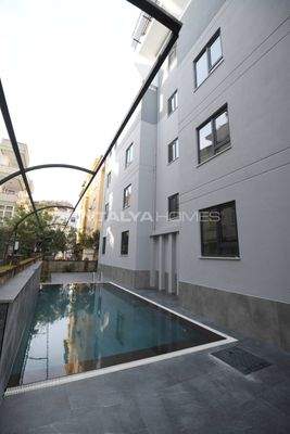Flats in a Complex with Communal Pool in Alanya