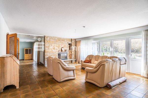 145932 Wohnzimmer Erdgeschoss