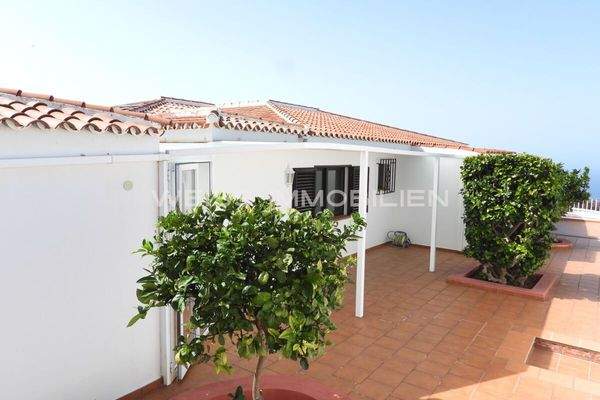 Großzügige Villa mit vielen Terrassen