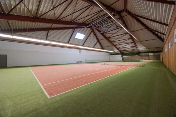 Tennishalle