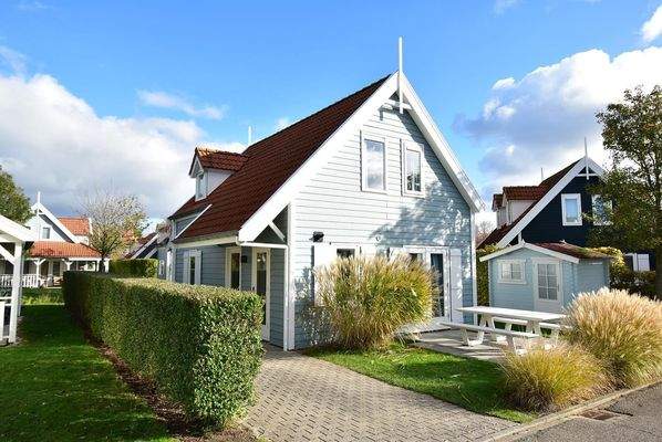 Freistehendes 6-Personen-Ferienhaus auf Eigengrund im Summio Parc Aquadelta Bruinisse025