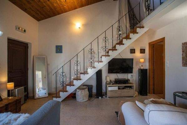 Kreta, Tavronitis: Villa mit Meerblick und 3 unabhängigen Apartments zu verkaufen