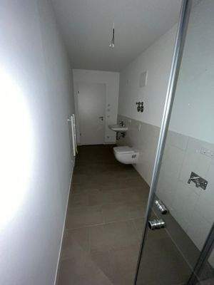 Bad mit ebenerdiger Dusche