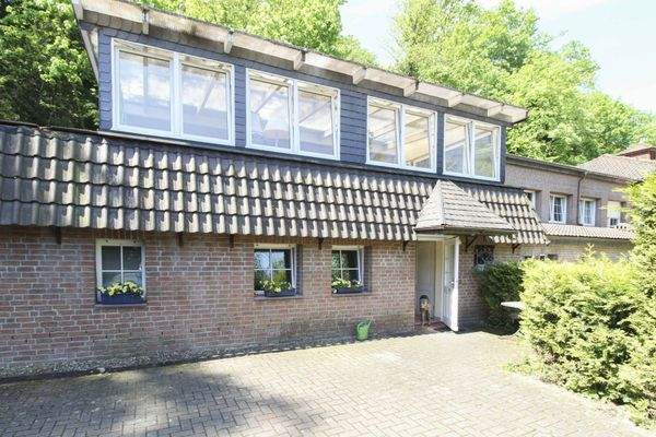 Zugang  zur 1. Wohnung