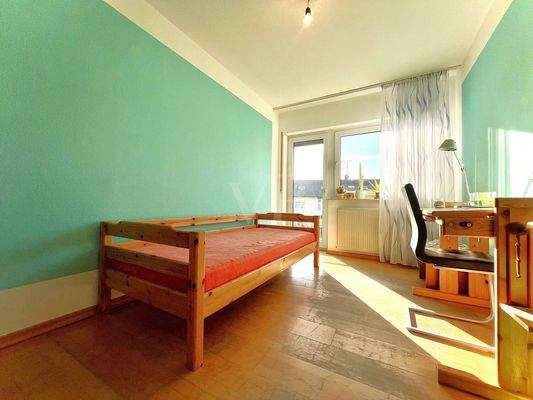 Lichtdurchflutetes Schlafzimmer