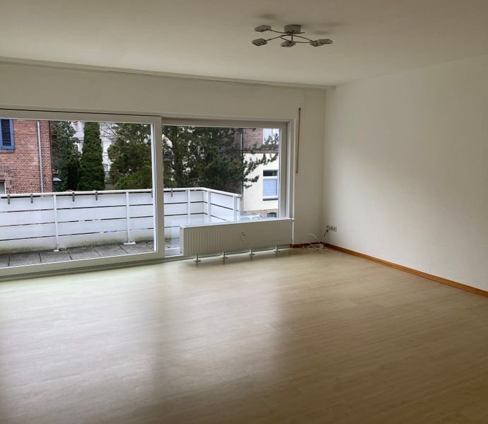 Wesel-Stadtrand: sofort beziehbare schöne 3 - Zimmer - Wohnung zu vermieten