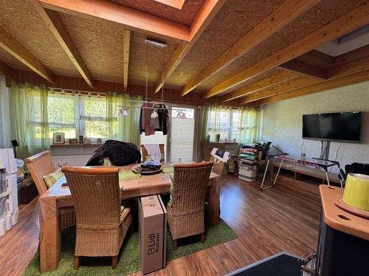 EG_Essen mit Zugang zum Garten