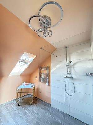 Badezimmer Dachgeschoss