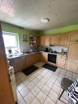 Küche Hauptwohnung.jpg