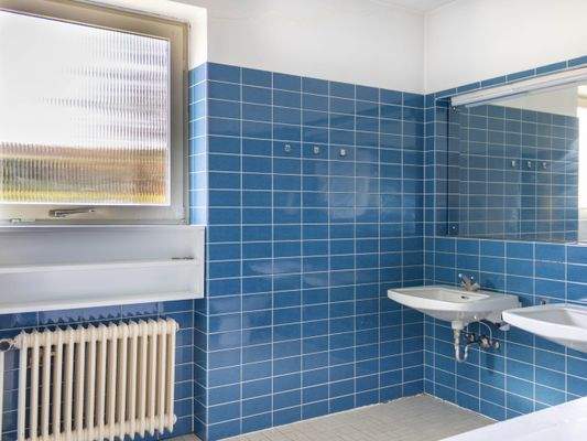 Badezimmer im Erdgeschoss