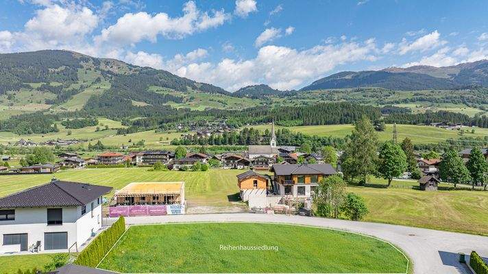 KITZIMMO-Doppelhaus in sonniger Ruhelage mit Bergblick kaufen - Immobilien Hollersbach.