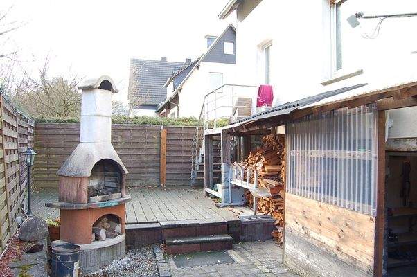 09 Rückseite mit Ausgang Wohnzimmer.JPG