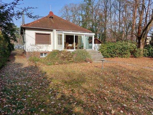 Wintergarten von der Seite.jpg