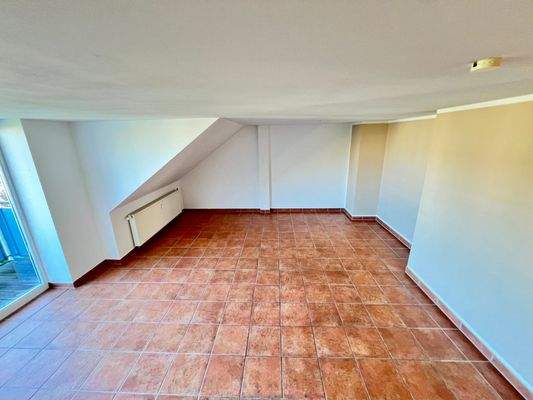 Wohnzimmer von Treppe aus 