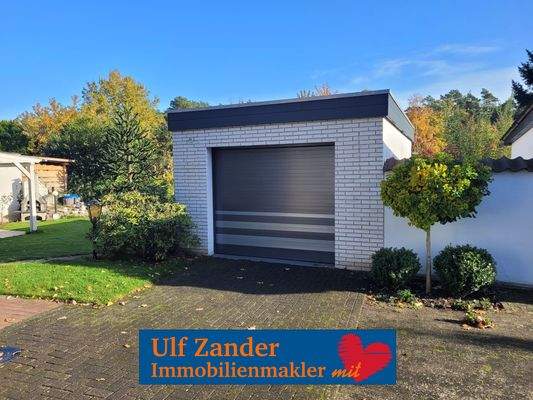 Einfamilienhaus mit Garage